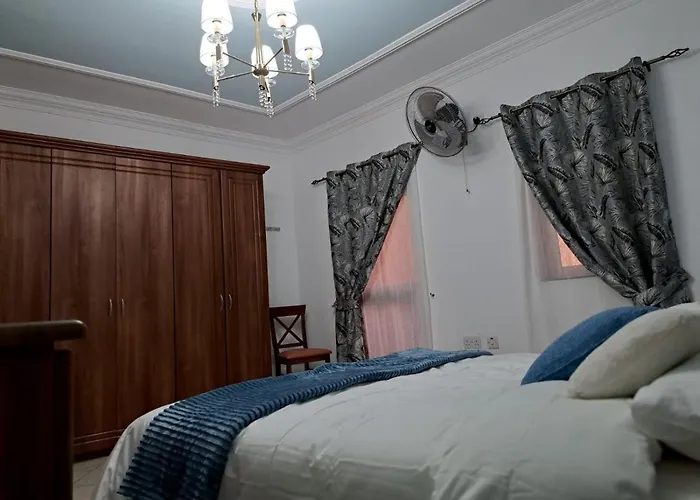 Seafront Apartment In St. Paul\'S Bay