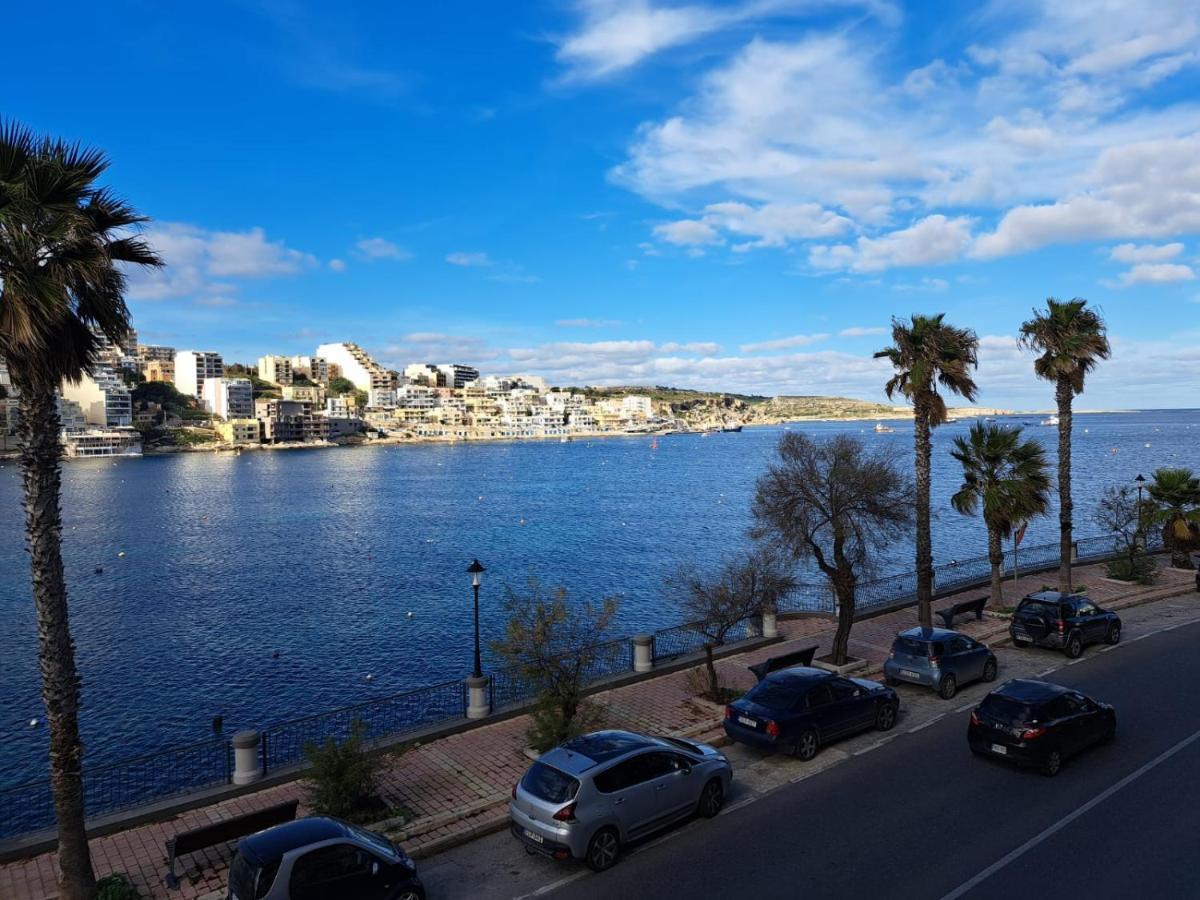 Seafront In *